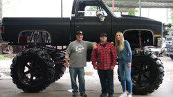 Big '88 Silverado, Bigger '82 C10 Big '88 Silverado, Bigger '82 C10