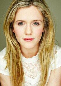 Harriet Dyer Harriet Dyer