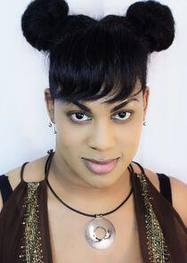 photo of Roxy Wood photo of Roxy Wood