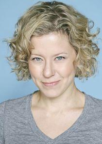 Nicole Underhay Nicole Underhay