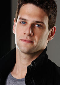 Justin Bartha Justin Bartha