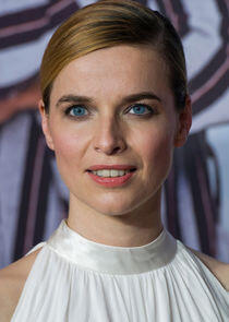 Thekla Reuten Thekla Reuten