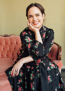photo of Tracy Ryan