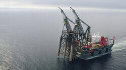 World's Largest Crane Vessel World's Largest Crane Vessel