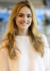 Júlia de Moraes Brandão Júlia de Moraes Brandão