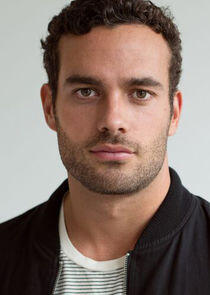 James Dunmore James Dunmore
