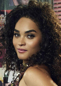 Simone Davis Simone Davis