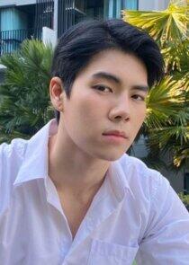 Patiphan Fueangfunuwat Patiphan Fueangfunuwat