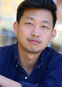 photo of Mark Kwak photo of Mark Kwak