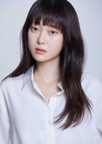 photo of Yoo Yu Jin photo of Yoo Yu Jin