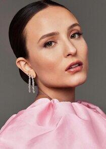 photo of Larissa Manoela photo of Larissa Manoela