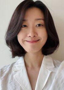 photo of Shin Jeong Won photo of Shin Jeong Won