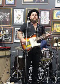 photo of Nathaniel Rateliff