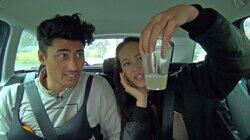 Ville veier 2 - Barberer øyenbryn og drikker spytt! Ville veier 2 - Barberer øyenbryn og drikker spytt!