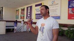 Bror min har bestilt en sjåfør Bror min har bestilt en sjåfør