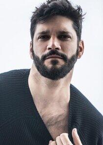 photo of Armando Babaioff