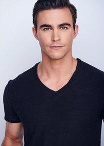 photo of Mason Trueblood photo of Mason Trueblood