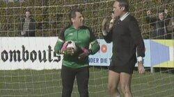 De scheidsrechter De scheidsrechter