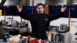 After Hours Revisits Thanksgiving, Moms and Sitcom Moms After Hours Revisits Thanksgiving, Moms and Sitcom Moms