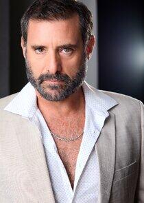 photo of Danny Pardo photo of Danny Pardo