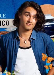 León León