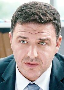Юрий Анатольевич, начальник Вани в автосалоне Юрий Анатольевич, начальник Вани в автосалоне