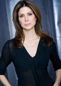 photo of Lara Daans photo of Lara Daans