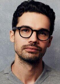 Steven Strait Steven Strait