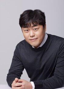 Bae Myung Jin