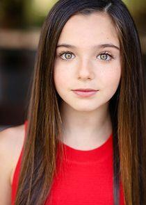 Alexa Nisenson Alexa Nisenson