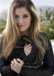 Kara Souders Kara Souders