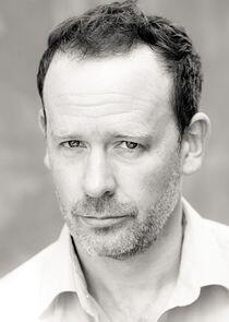 photo of Simon Ludders photo of Simon Ludders